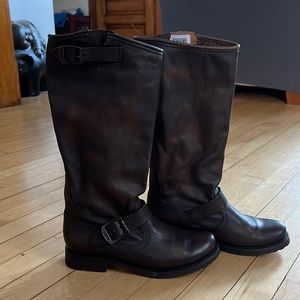 Frye Veronica Slouch boot